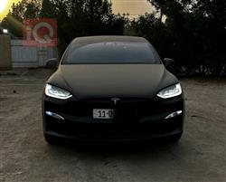 تێسلا Model X
